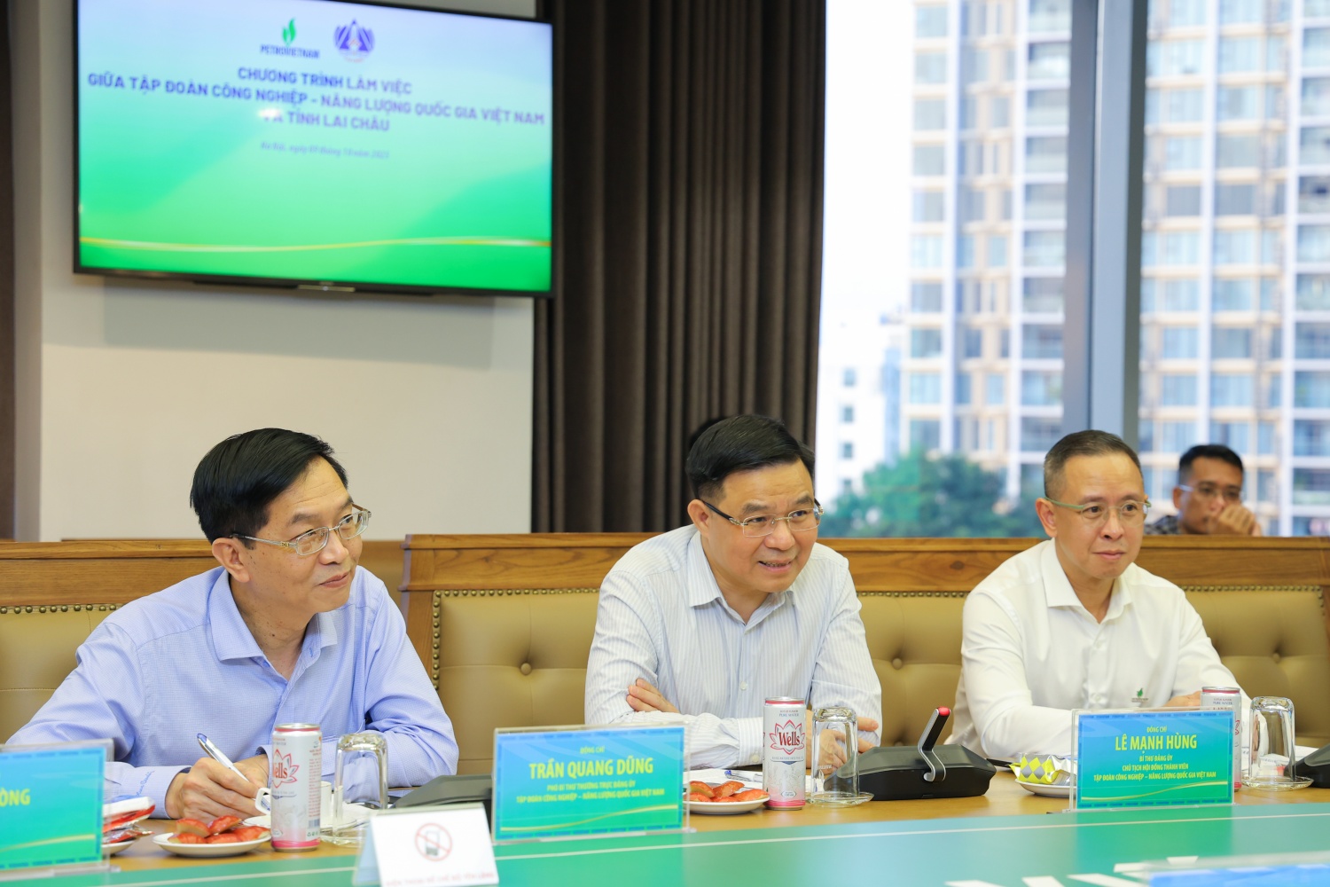 Petrovietnam tăng cường hỗ trợ tỉnh Lai Châu phát triển kinh tế - xã hội Petrovietnam tăng cường hỗ trợ tỉnh Lai Châu phát triển kinh tế - xã hội