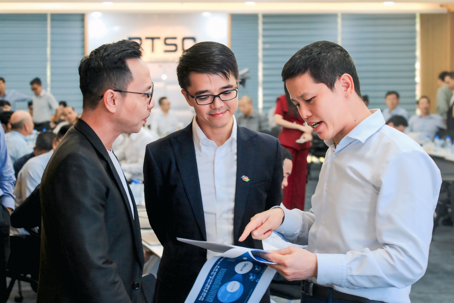 Công tác chuyển đổi số tại PTSC: Tiên phong từ lãnh đạo chủ chốt Công tác chuyển đổi số tại PTSC: Tiên phong từ lãnh đạo chủ chốt