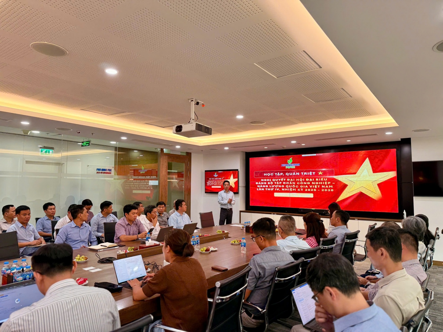 Sinh hoạt chi bộ tại PQPOC Sinh hoạt chi bộ tại PQPOC
