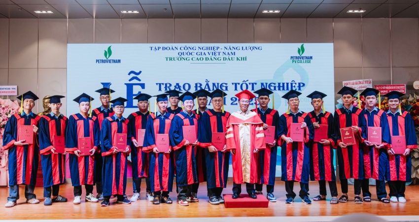 Ông Lê Minh Hồng: Tự hào về 50 năm đóng góp của PV College”