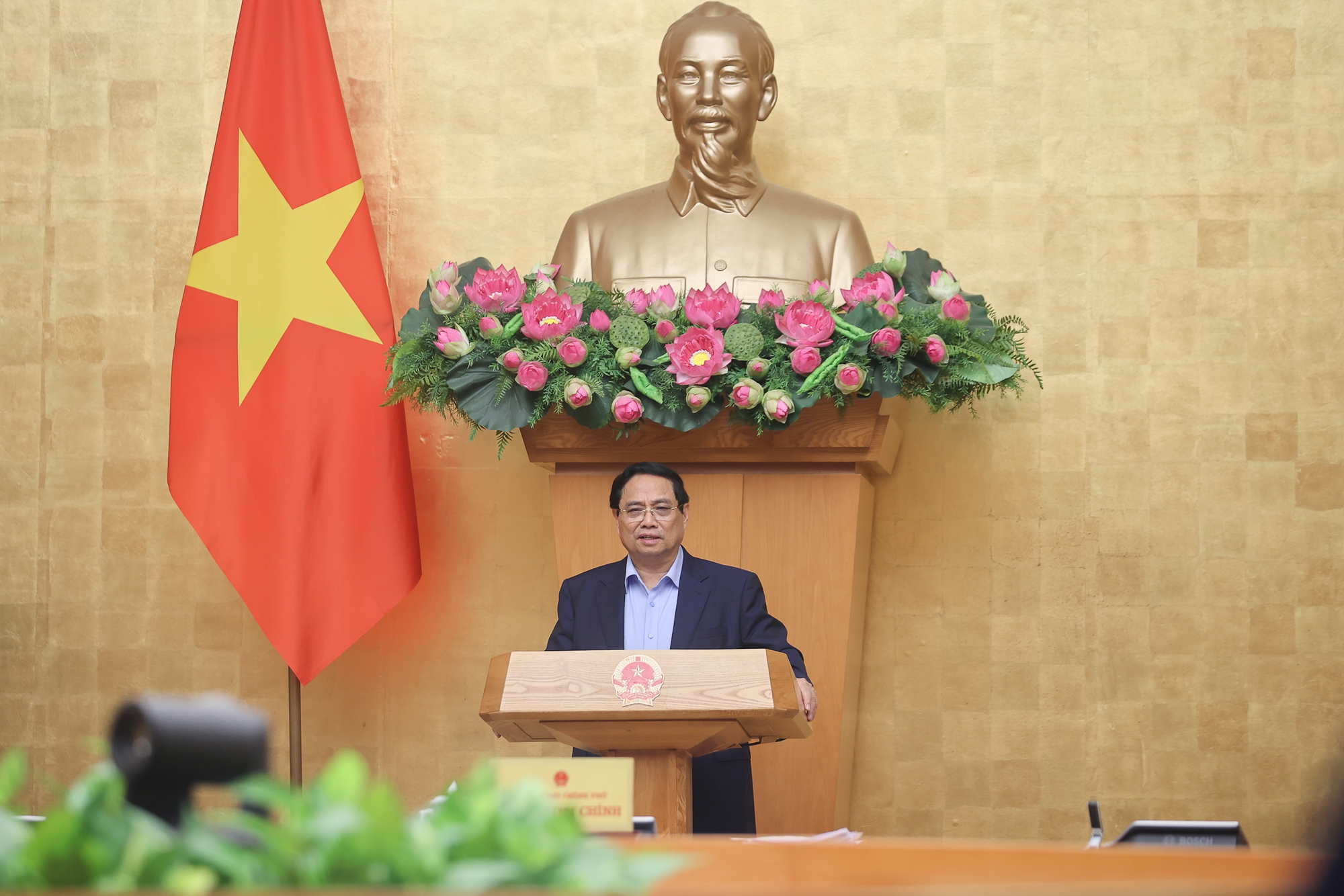 Thủ tướng: Tốc độ tăng GDP quý IV phải đạt trên 8,4%