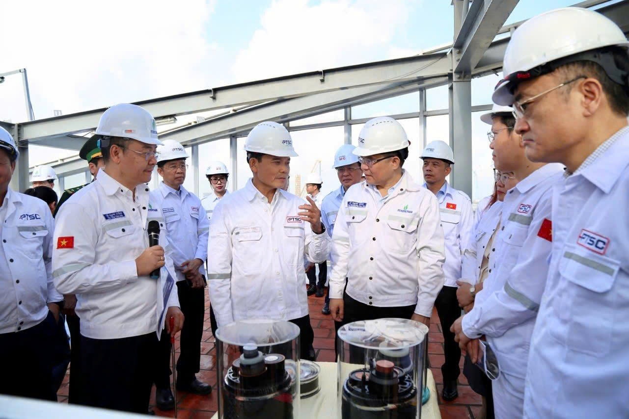 Petrovietnam tăng tốc về đích 2025 Petrovietnam tăng tốc về đích 2025