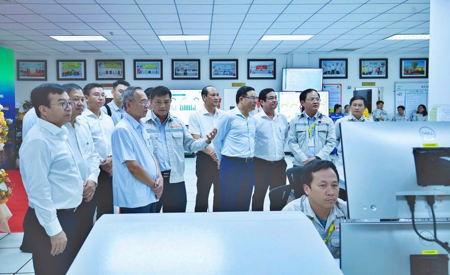 Petrovietnam tăng tốc về đích 2025 Petrovietnam tăng tốc về đích 2025