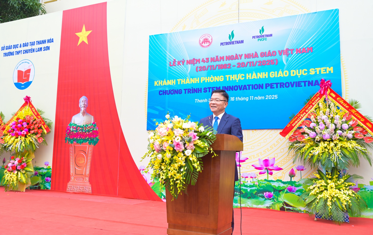 [Chùm ảnh] Petrovietnam khánh thành hai phòng thực hành STEM tại Thanh Hóa