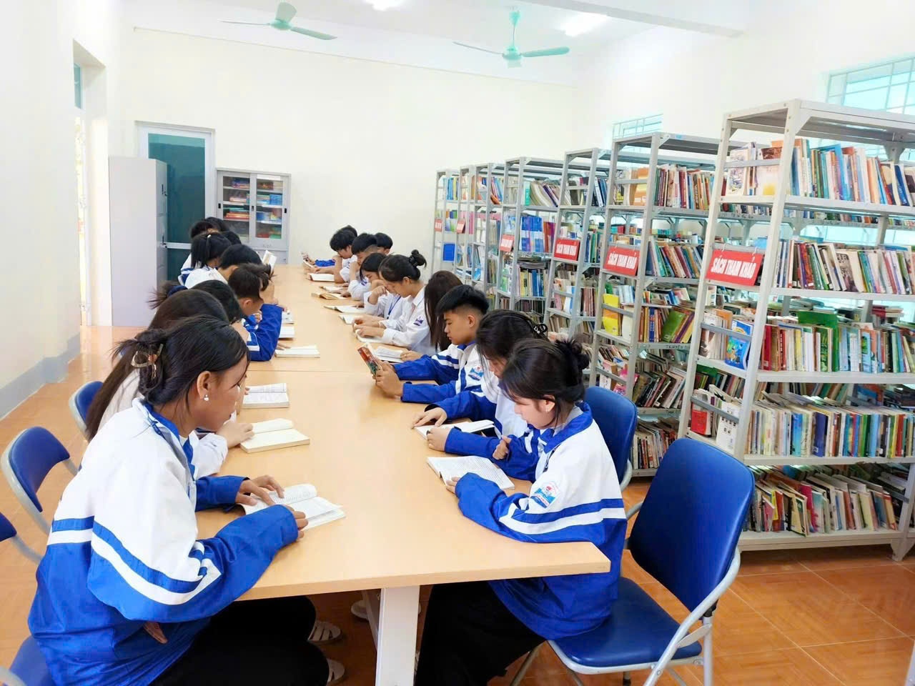 STEM - “chìa khóa” xây dựng nguồn nhân lực tư duy phản biện tại Sơn La STEM - “chìa khóa” xây dựng nguồn nhân lực tư duy phản biện tại Sơn La