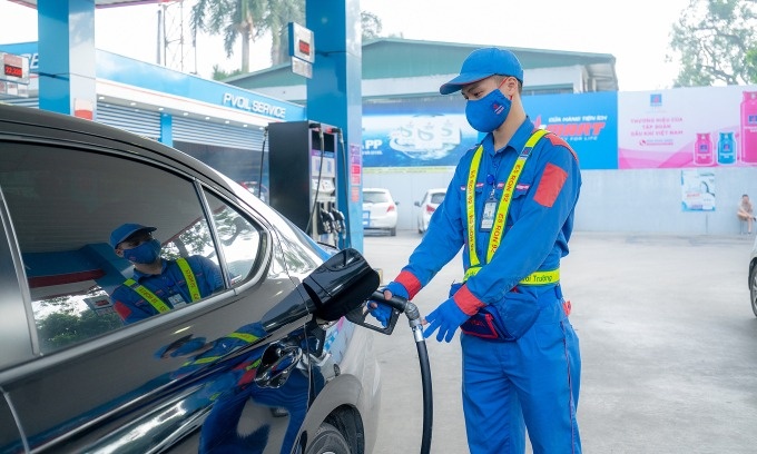 Thay thế xăng khoáng bằng nhiên liệu sinh học là bước đi đúng hướng