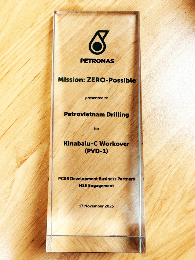 PV Drilling nhận Giải thưởng PV Drilling nhận Giải thưởng "Mission: Zero Possible" từ Petronas