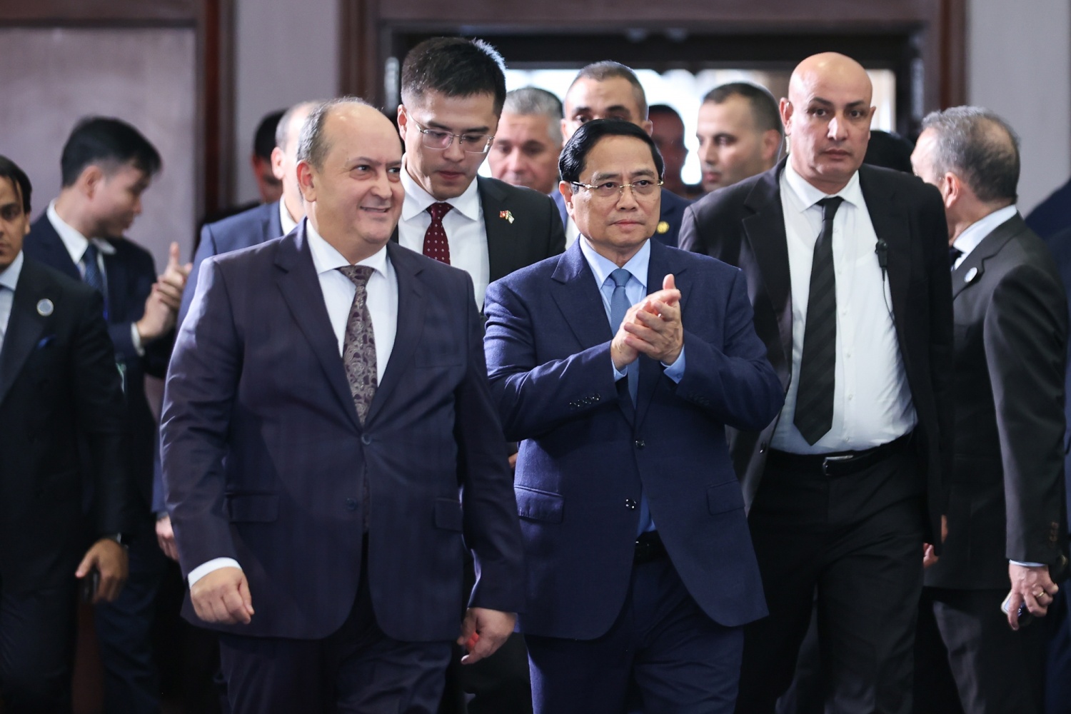Năng lượng là lĩnh vực ưu tiên, cần mở rộng hợp tác, đầu tư tại Algeria để xuất khẩu sang nước thứ 3
