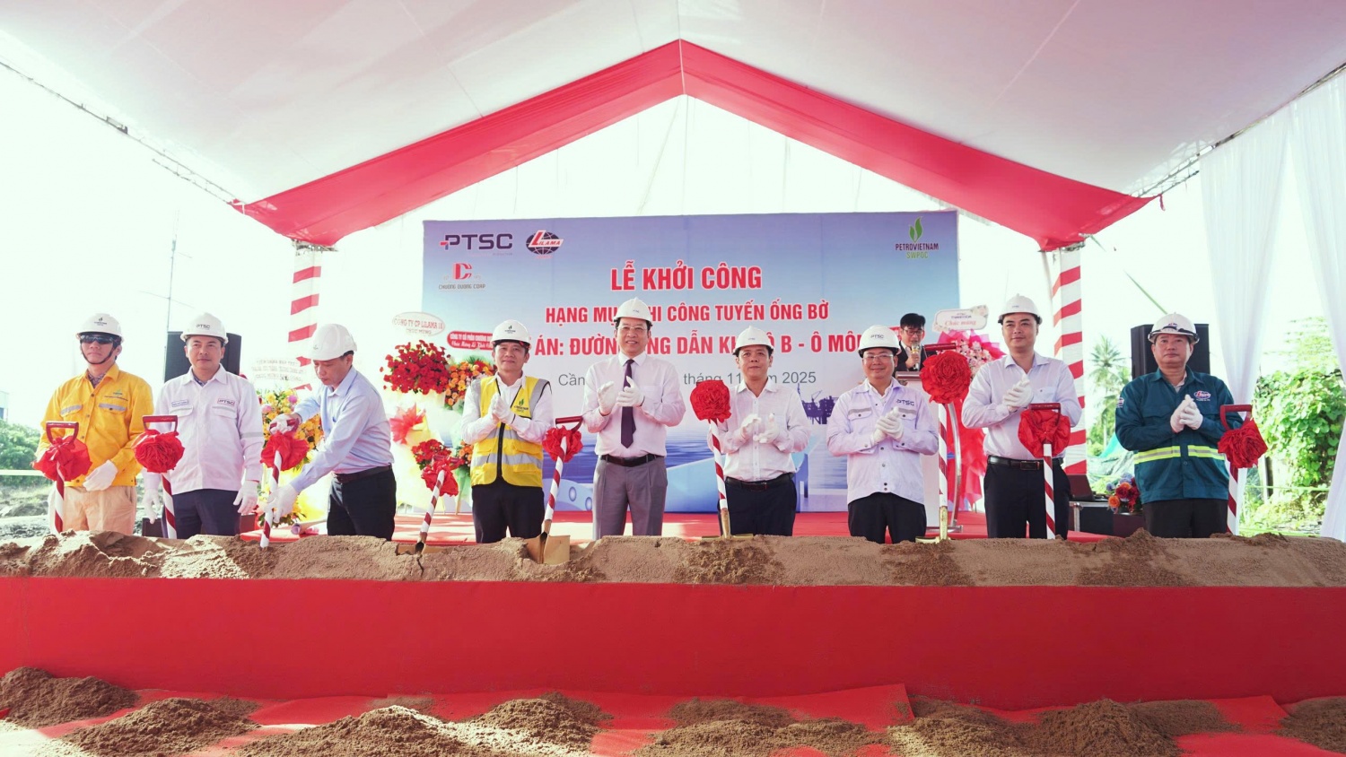 SWPOC và Liên danh Tổng thầu PTSC - Lilama 18 tổ chức Lễ khởi công xây dựng phân đoạn đường ống từ KP97+150 đến KP97+600.