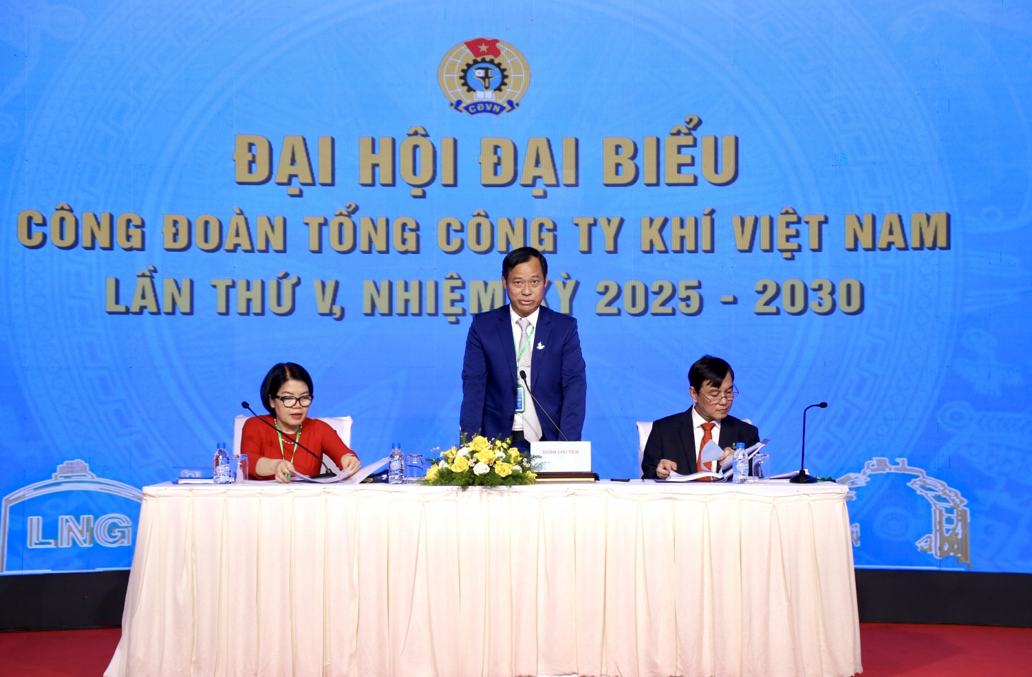 Đoàn Chủ tịch Điều hành Đại hội