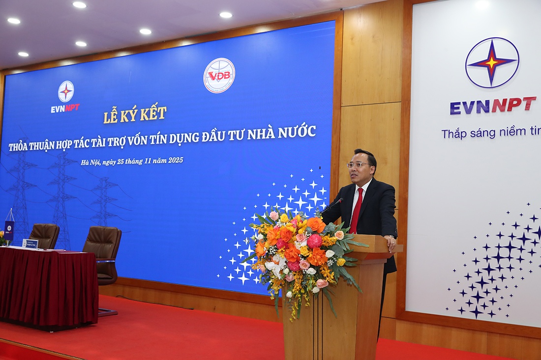 EVNNPT ký thỏa thuận hợp tác tài trợ vốn tín dụng đầu tư của Nhà nước với Ngân hàng Phát triển Việt Nam