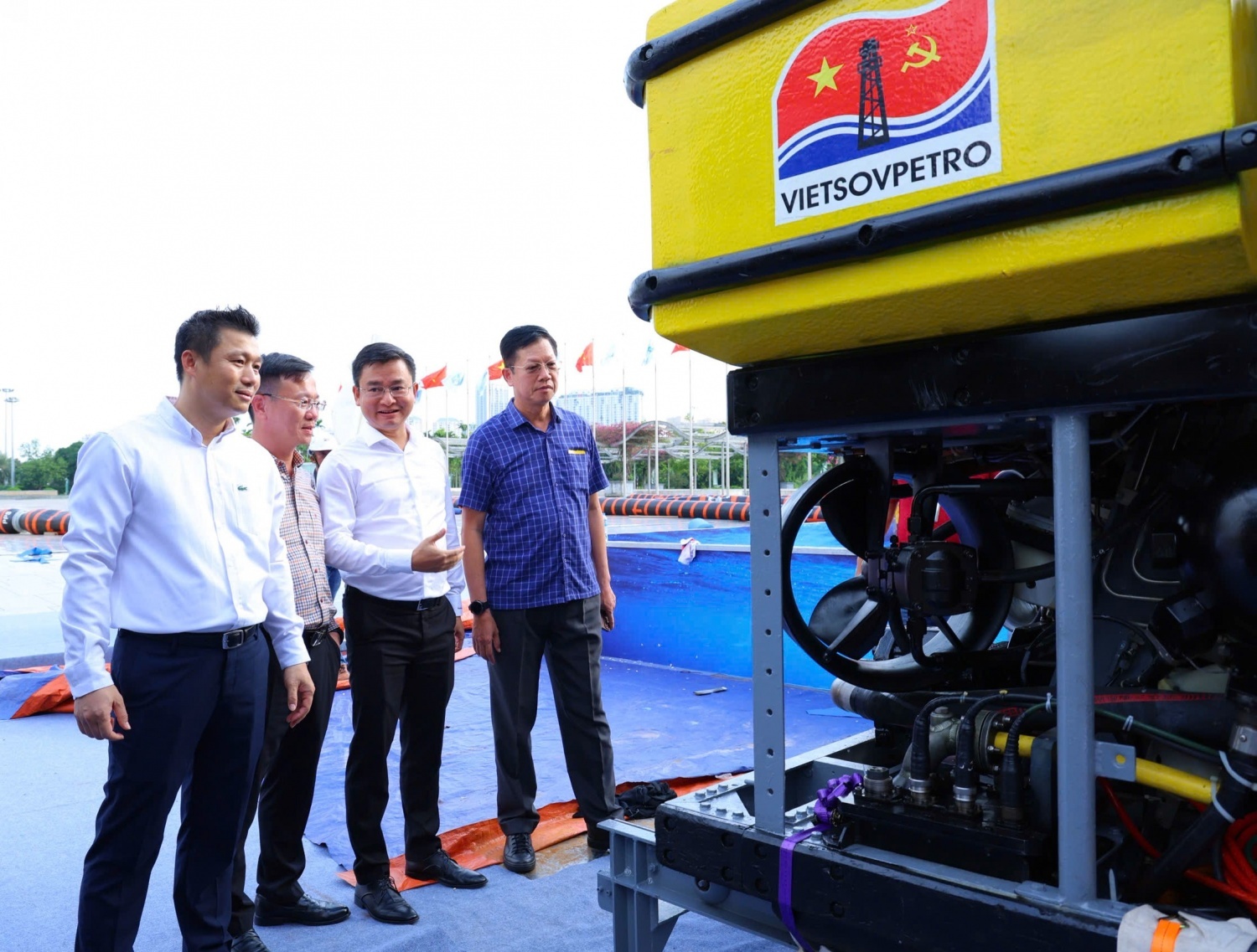 Petrovietnam tham gia kiến tạo nền tảng năng lượng quốc gia với 10 công nghệ chiến lược Petrovietnam tham gia kiến tạo nền tảng năng lượng quốc gia với 10 công nghệ chiến lược