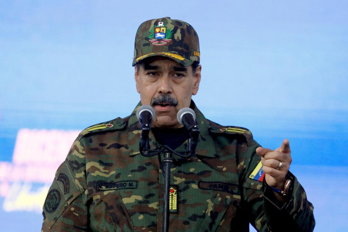 Mỹ tăng sức ép quân sự lên Venezuela, ông Maduro cảnh báo OPEC Mỹ tăng sức ép quân sự lên Venezuela, ông Maduro cảnh báo OPEC