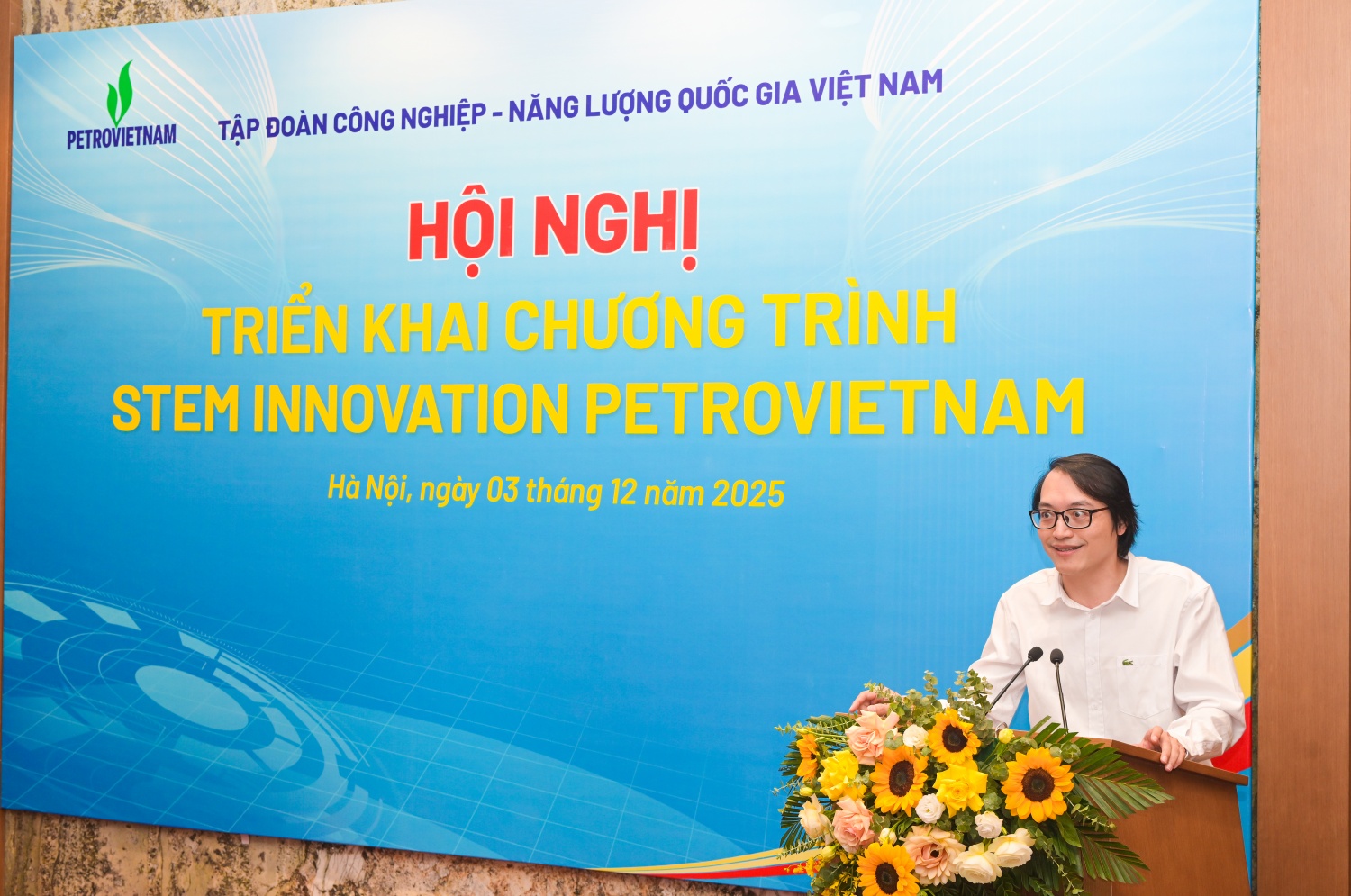[CHÙM ẢNH] Petrovietnam kiến tạo hệ sinh thái STEM, xây dựng 100 phòng học đạt chuẩn quốc tế