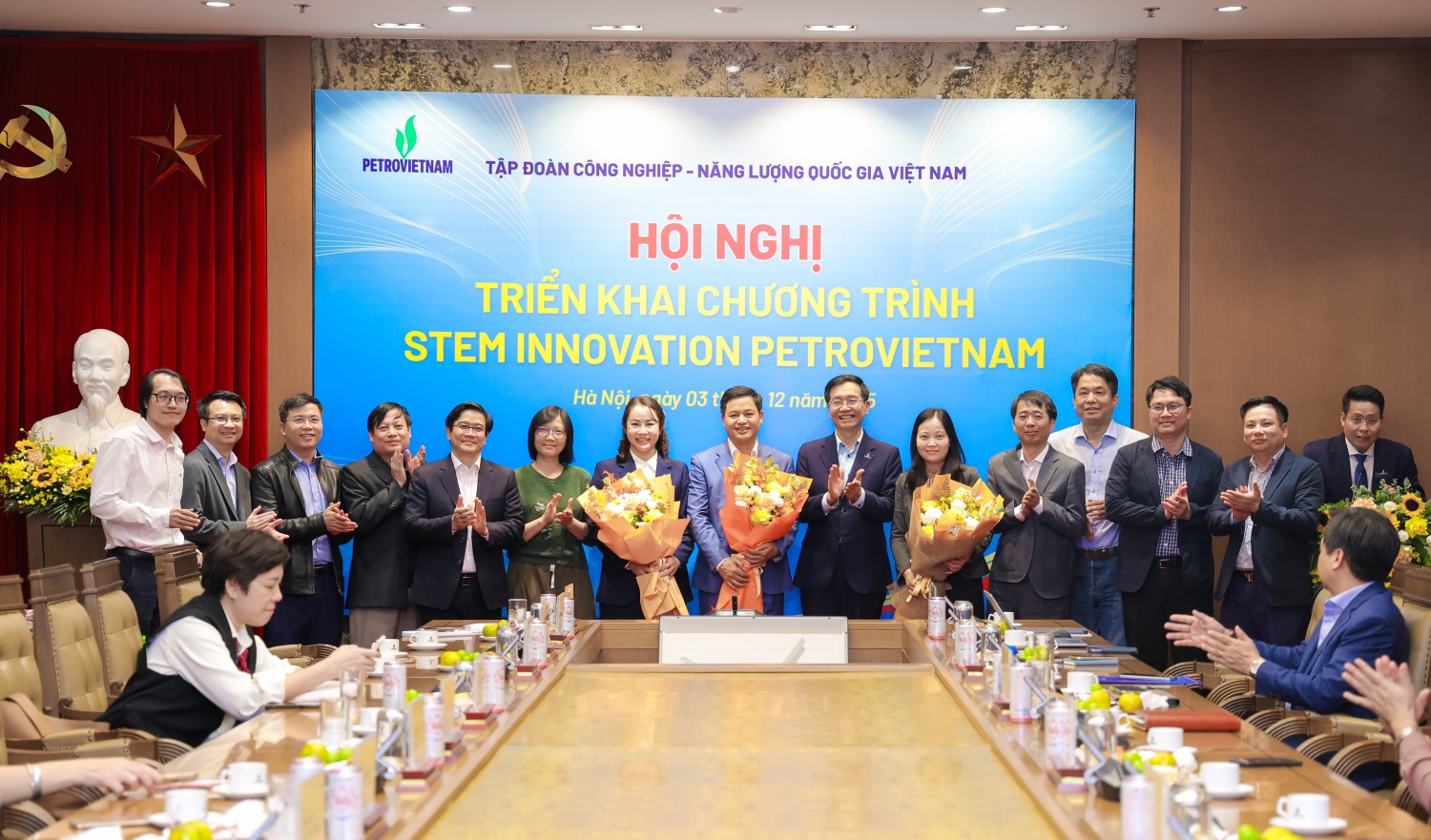 [CHÙM ẢNH] Petrovietnam kiến tạo hệ sinh thái STEM, xây dựng 100 phòng học đạt chuẩn quốc tế