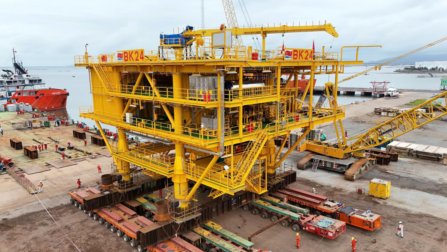 Dấu ấn nội lực của Petrovietnam trên những công trình siêu trường, siêu trọng Dấu ấn nội lực của Petrovietnam trên những công trình siêu trường, siêu trọng