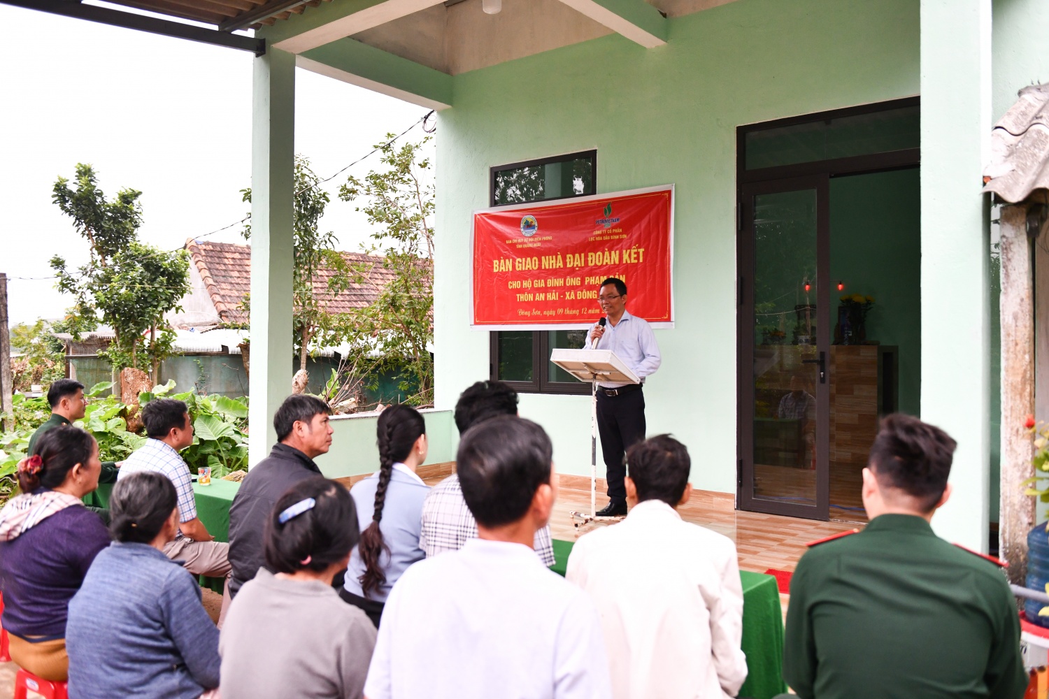 Ông Cao Tuấn Sĩ - Giám đốc Nhà máy Lọc dầu Dung Quất phát biểu tại lễ khánh thành.