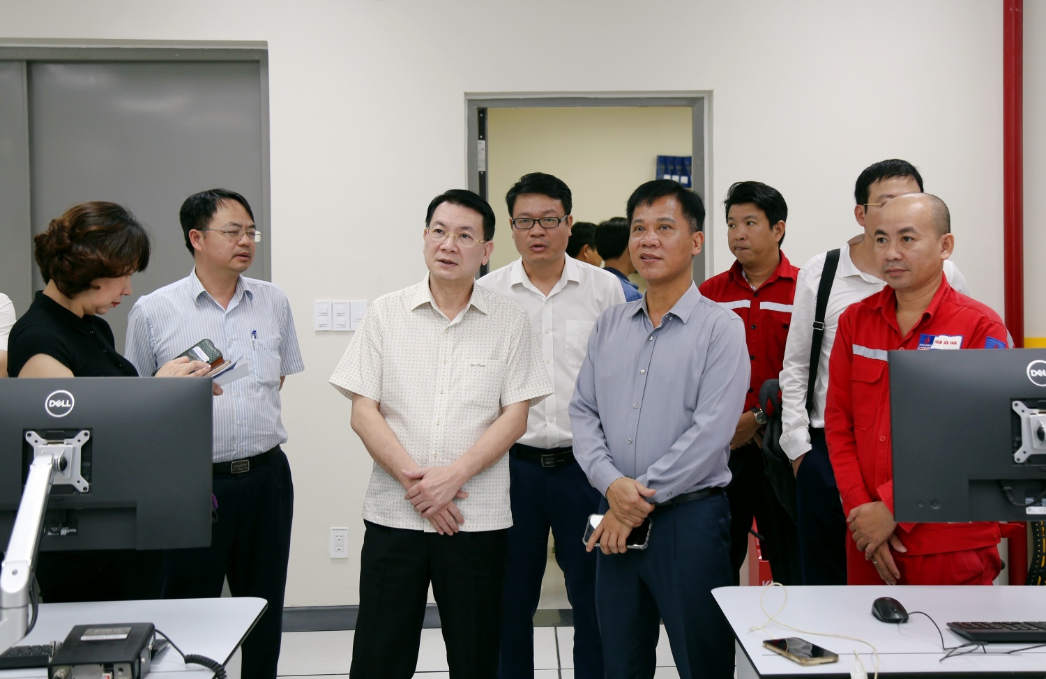Lãnh đạo Petrovietnam kiểm tra công tác chuẩn bị khánh thành Dự án NMĐ Nhơn Trạch 3 và 4