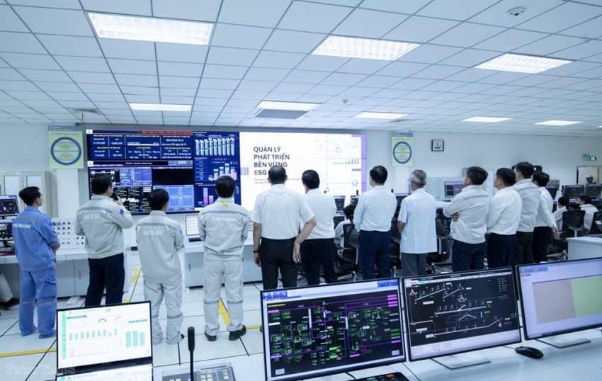 Nhà máy thông minh đầu tiên của Petrovietnam: Dấu ấn đậm nét chuyển đổi số Nhà máy thông minh đầu tiên của Petrovietnam: Dấu ấn đậm nét chuyển đổi số