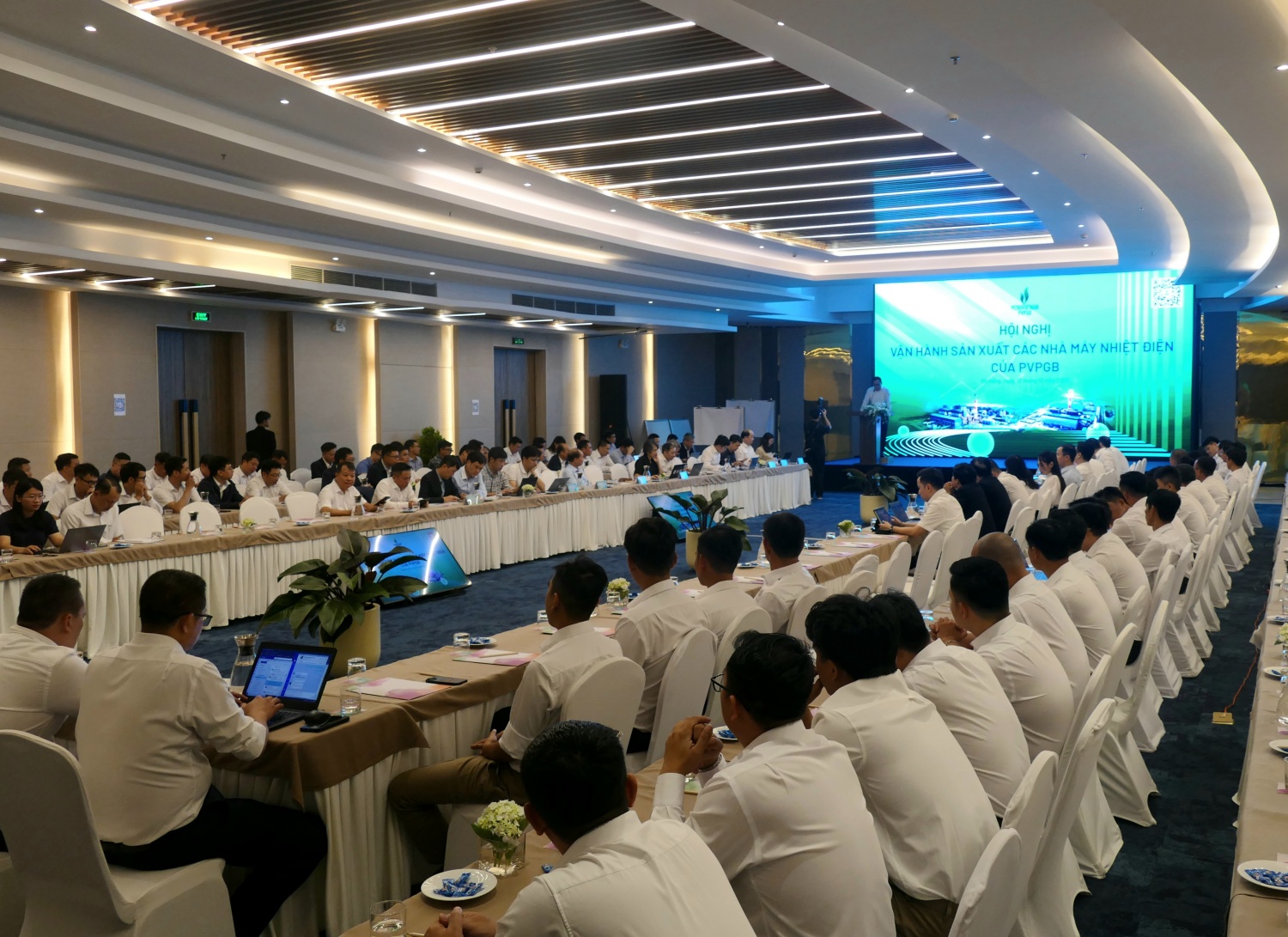 Toàn cảnh hội nghị vận hành bảo dưỡng sửa chữa của PVPGP. Toàn cảnh hội nghị vận hành bảo dưỡng sửa chữa của PVPGP.