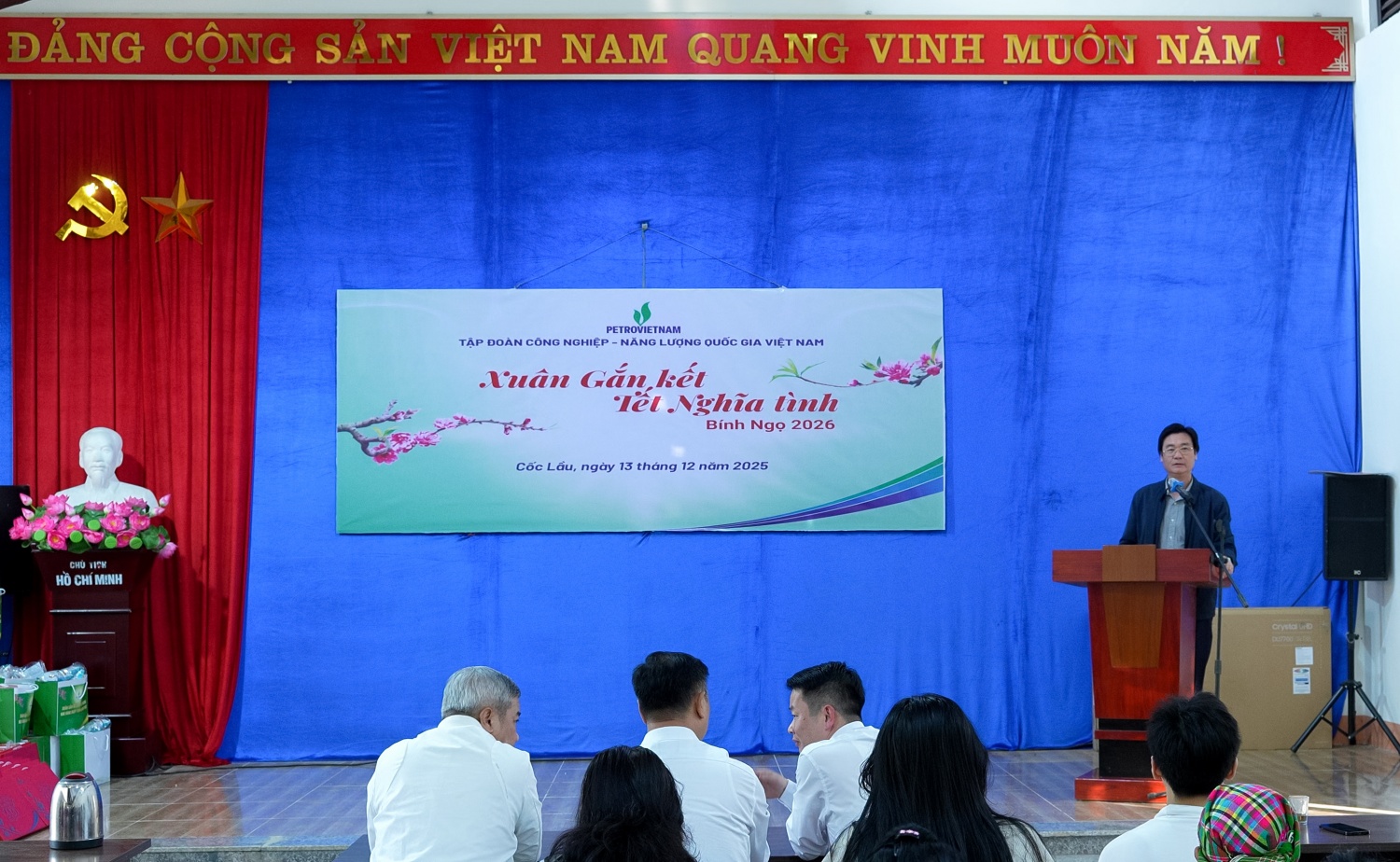 Petrovietnam mang hơi ấm đến vùng cao Lào Cai