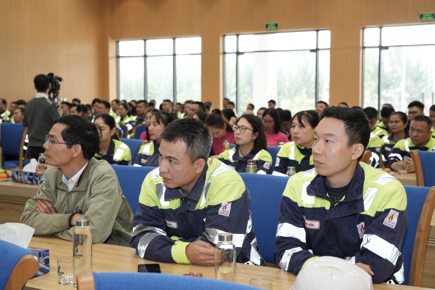 Nhà máy nhiệt điện Thái Bình 2 nộp NSNN năm 2025 hơn 400 tỷ đồng Nhà máy nhiệt điện Thái Bình 2 nộp NSNN năm 2025 hơn 400 tỷ đồng