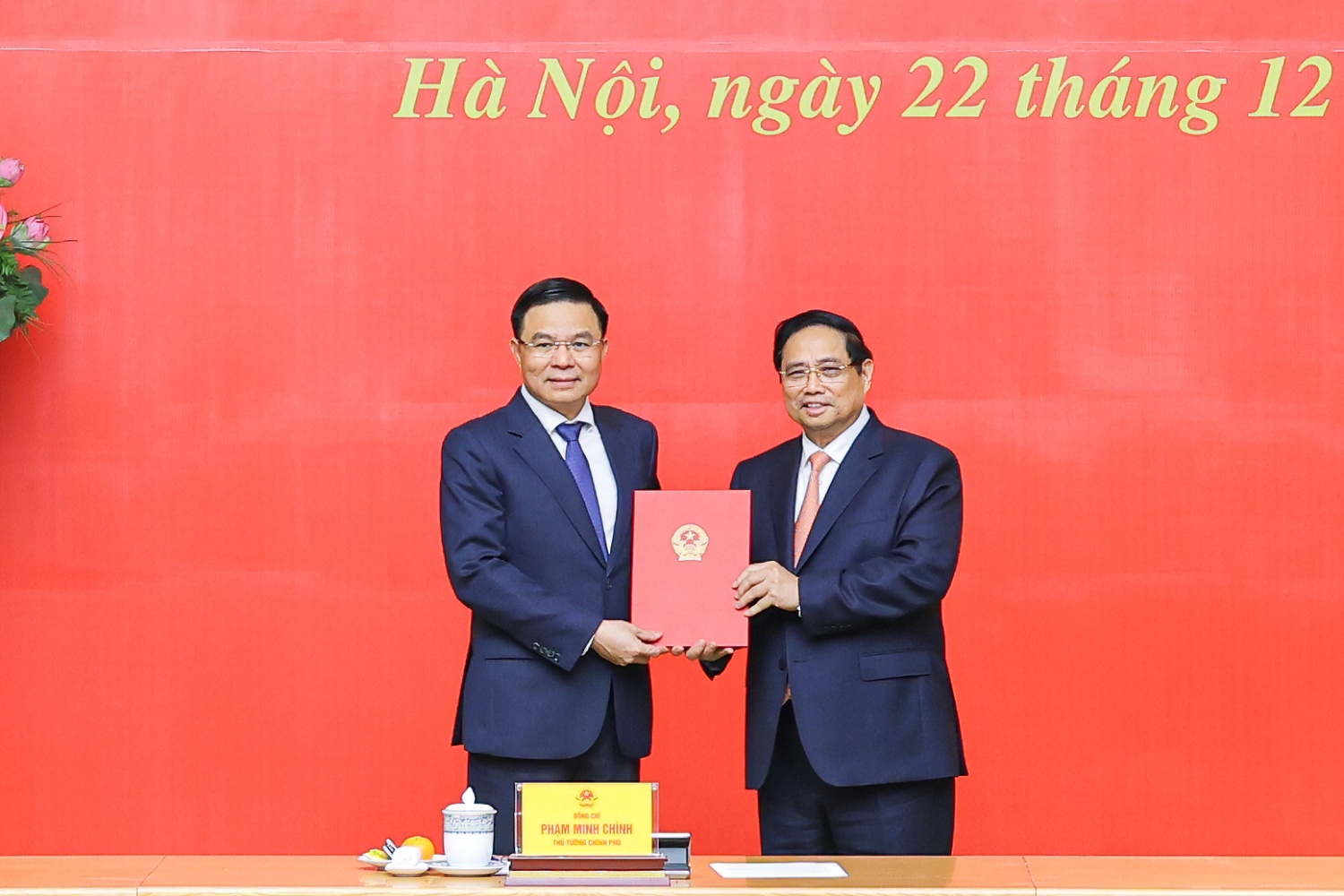 Đồng chí Lê Mạnh Hùng làm Quyền Bộ trưởng Bộ Công Thương Đồng chí Lê Mạnh Hùng làm Quyền Bộ trưởng Bộ Công Thương