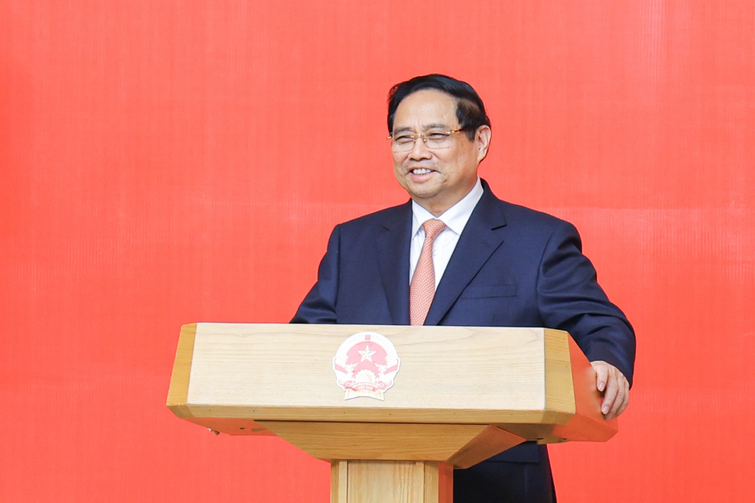 Đồng chí Lê Mạnh Hùng làm Quyền Bộ trưởng Bộ Công Thương Đồng chí Lê Mạnh Hùng làm Quyền Bộ trưởng Bộ Công Thương