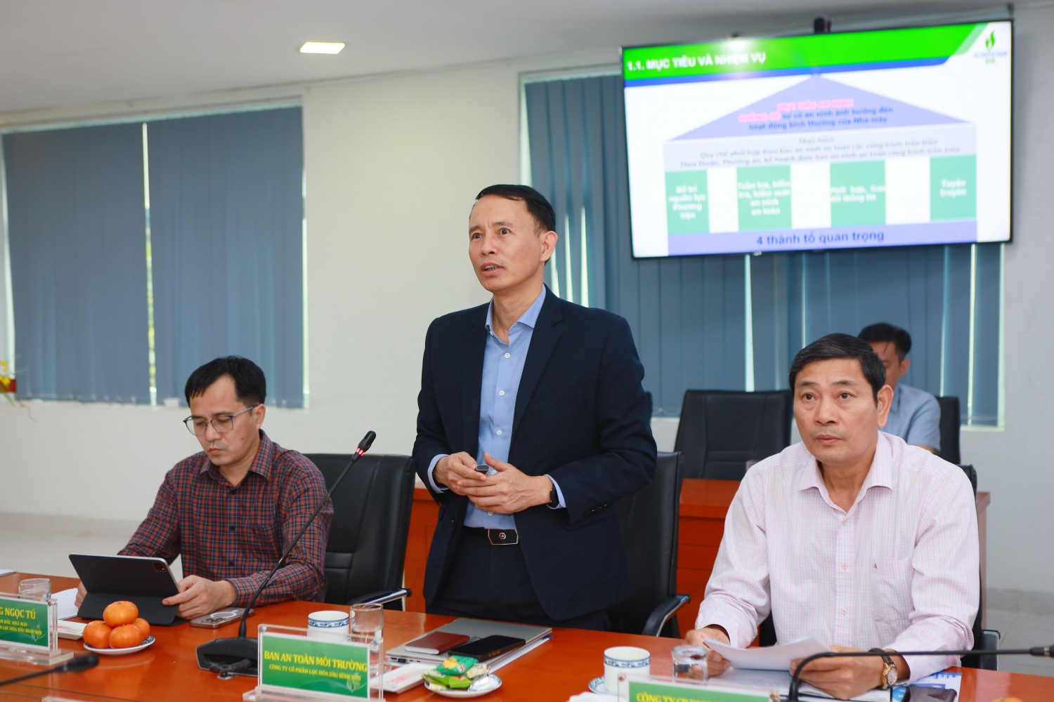 Tăng cường bảo vệ an ninh, an toàn Nhà máy Lọc dầu Dung Quất Tăng cường bảo vệ an ninh, an toàn Nhà máy Lọc dầu Dung Quất