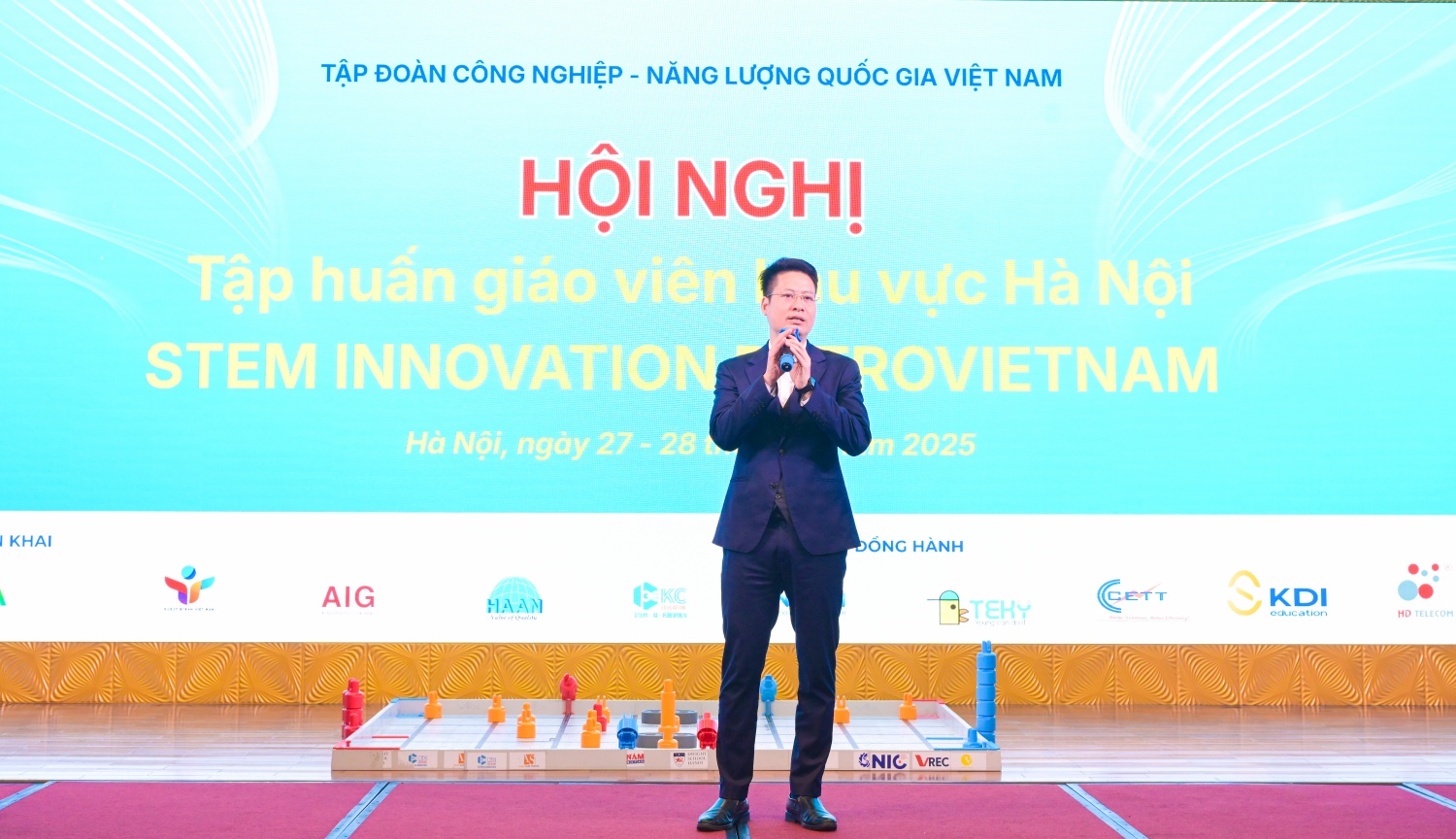 Ông Phan Sỹ Linh, Trưởng Phòng Văn hóa Doanh nghiệp, Ban Truyền thông và Văn hóa Doanh nghiệp Petrovietnam Ông Phan Sỹ Linh, Trưởng Phòng Văn hóa Doanh nghiệp, Ban Truyền thông và Văn hóa Doanh nghiệp Petrovietnam
