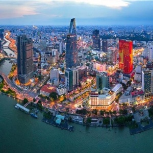 Việt Nam vượt 