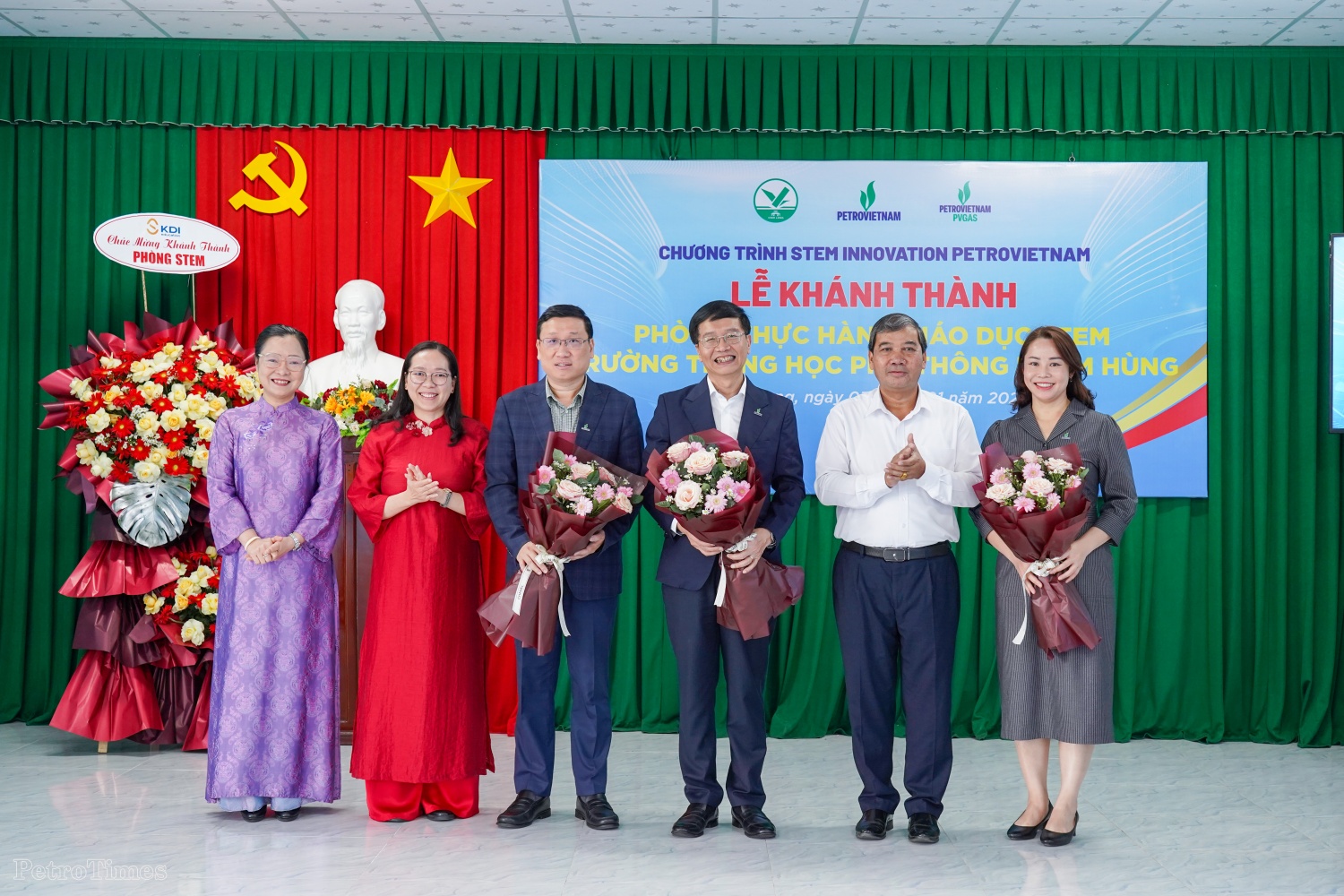 Khánh thành phòng STEM - Động lực đổi mới dạy và học tại Trường THPT Phạm Hùng (Vĩnh Long)