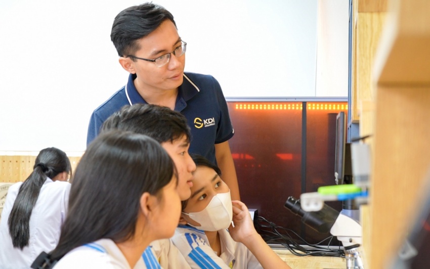 Khánh thành phòng STEM - Động lực đổi mới dạy và học tại Trường THPT Phạm Hùng (Vĩnh Long)