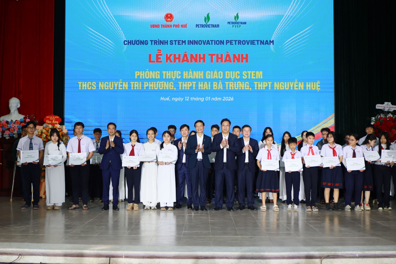 Phát triển nguồn nhân lực, góp phần đưa Huế trở thành Trung tâm Giáo dục – đào tạo, khoa học – công nghệ
