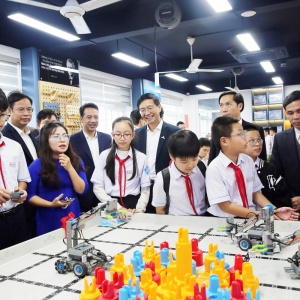 Hướng đến hình thành một thế hệ học sinh giàu trí thức công nghệ