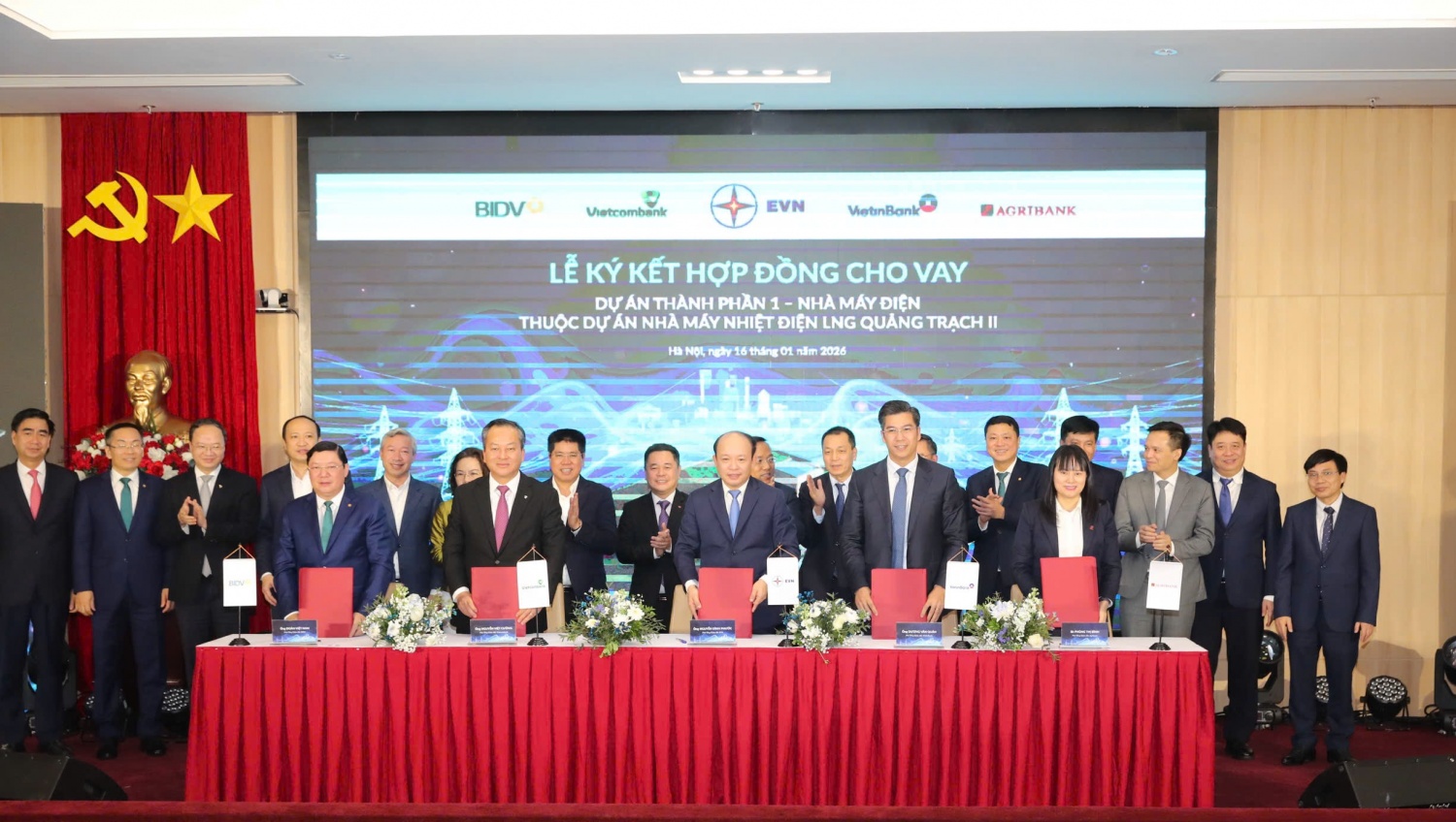Ký kết hợp đồng cho vay hơn 29.500 tỷ đồng xây dựng Nhà máy Nhiệt điện LNG Quảng Trạch II Ký kết hợp đồng cho vay hơn 29.500 tỷ đồng xây dựng Nhà máy Nhiệt điện LNG Quảng Trạch II
