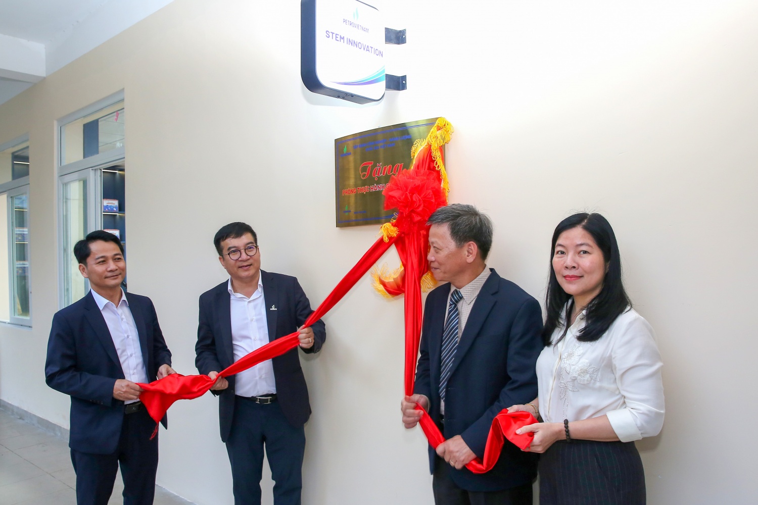Ươm mầm nhân lực chất lượng cao cho đất nước Ươm mầm nhân lực chất lượng cao cho đất nước