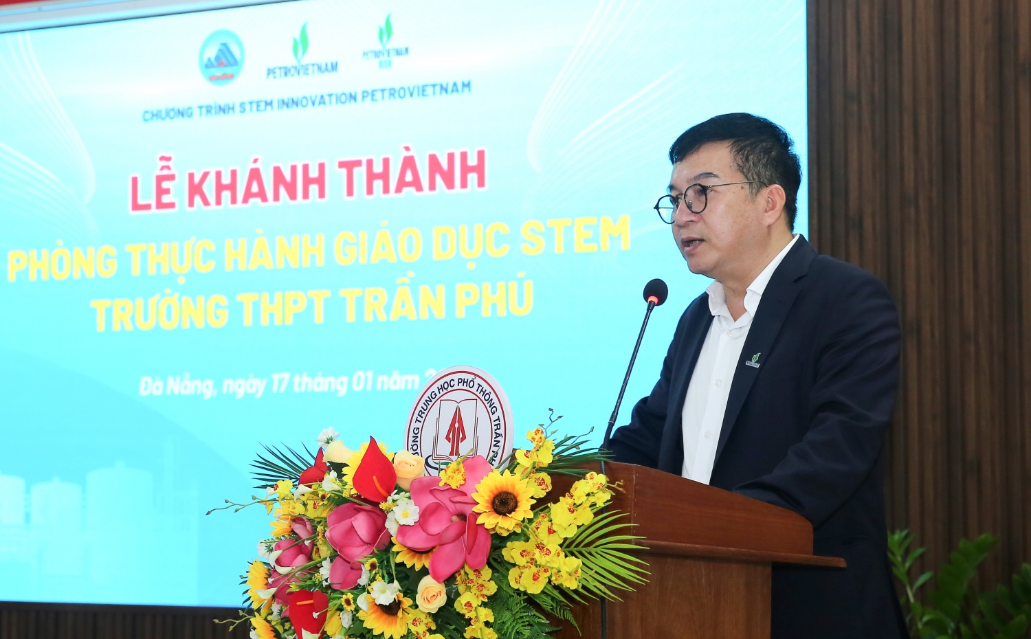 Ươm mầm nhân lực chất lượng cao cho đất nước Ươm mầm nhân lực chất lượng cao cho đất nước