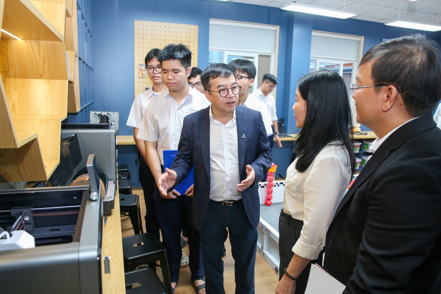 Ươm mầm nhân lực chất lượng cao cho đất nước Ươm mầm nhân lực chất lượng cao cho đất nước