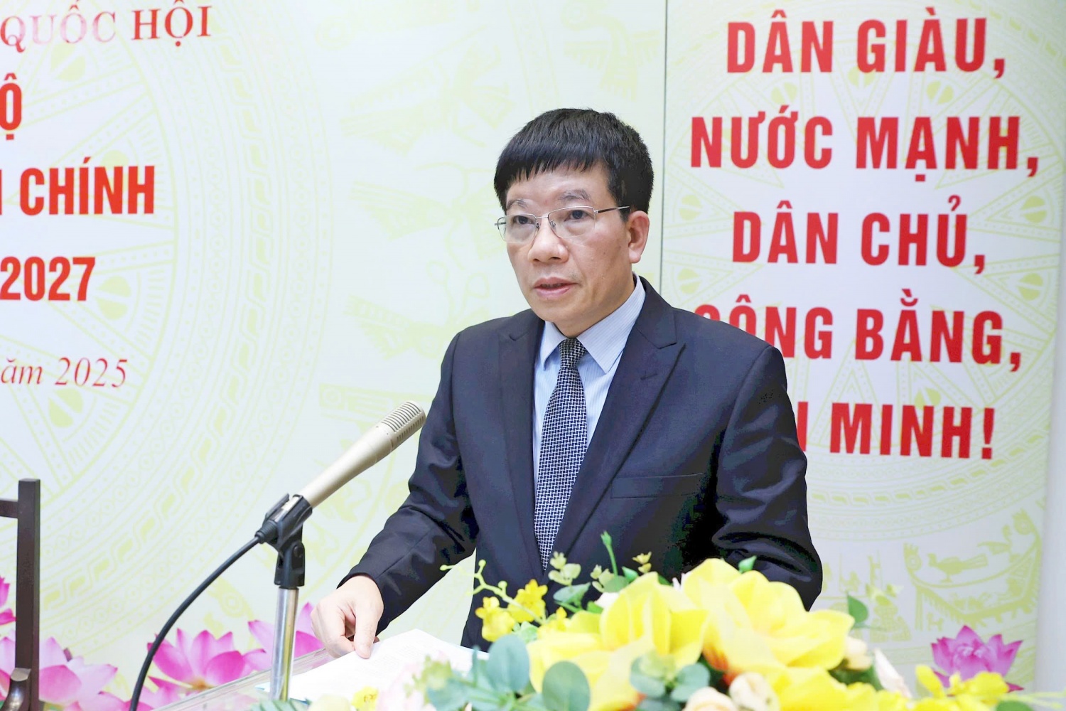 Phó Chủ nhiệm Văn phòng Quốc hội Phạm Đình Toản: Nghị quyết 79 mở ra không gian mới cho DNNN Phó Chủ nhiệm Văn phòng Quốc hội Phạm Đình Toản: Nghị quyết 79 mở ra không gian mới cho DNNN