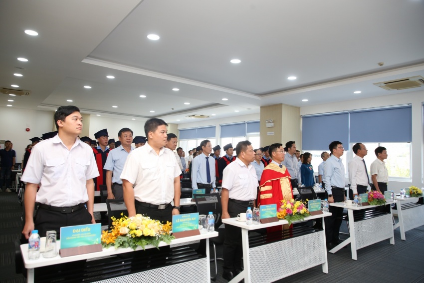 PV College trao bằng tốt nghiệp cho 24 học sinh lớp Lặn thi công khóa 2024