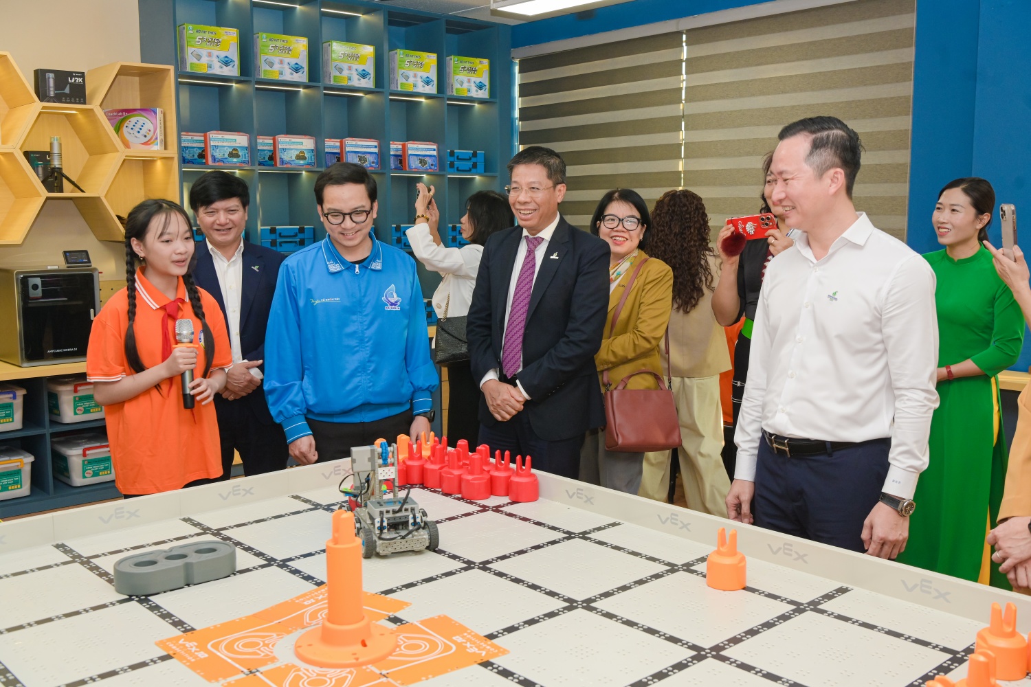 Lan tỏa chương trình “Petrovietnam: Xuân Gắn kết - Tết Nghĩa tình” tại Sơn La và Điện Biên Petrovietnam lan tỏa nghĩa tình Xuân tại Sơn La và Điện Biên