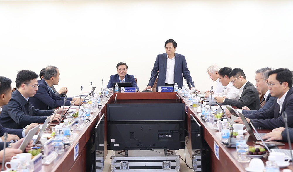 EVNNPT và EVNHANOI tăng cường phối hợp, bảo đảm cung cấp điện tốt nhất cho Thủ đô