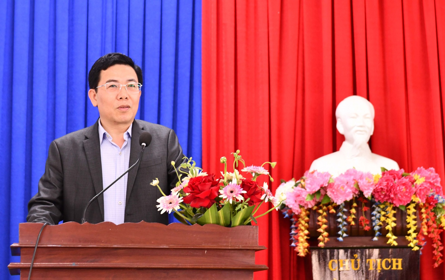 BSR lan tỏa chương trình “Petrovietnam: Xuân Gắn kết - Tết Nghĩa tình” tại Quảng Ngãi BSR lan tỏa chương trình “Petrovietnam: Xuân Gắn kết - Tết Nghĩa tình” tại Quảng Ngãi