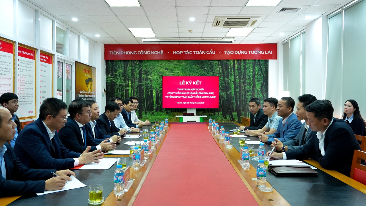 BSR và VMC tăng cường hợp tác công nghệ và sản xuất BSR và VMC tăng cường hợp tác công nghệ và sản xuất