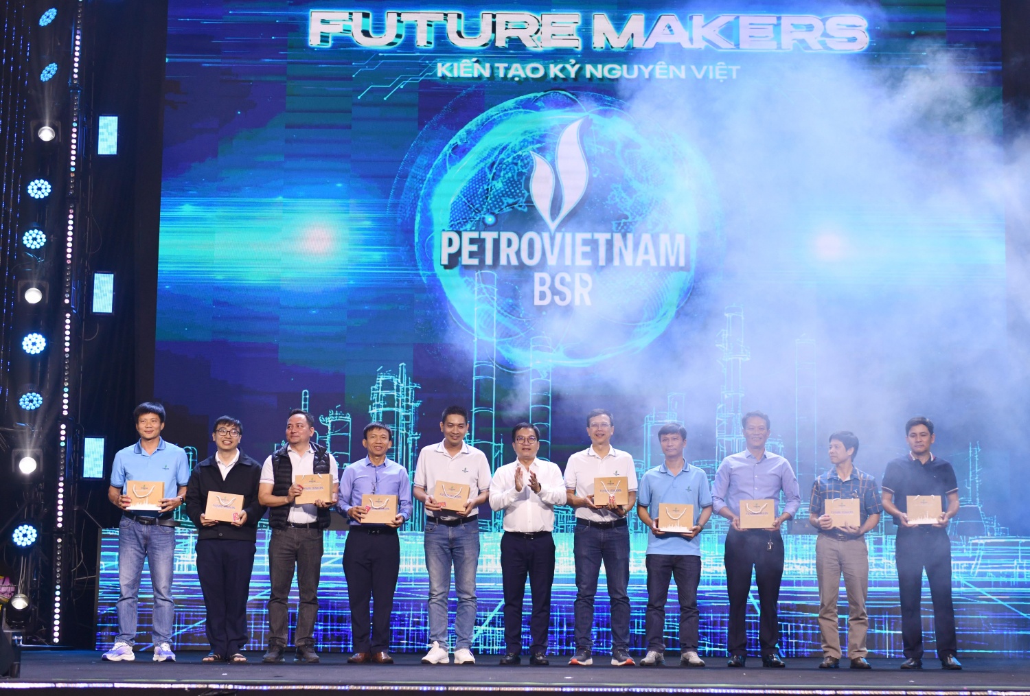 Người lao động hào hứng với BSR Concert 2026 “Future Makers - Kiến tạo kỷ nguyên Việt” Người lao động hào hứng với BSR Concert 2026 “Future Makers - Kiến tạo kỷ nguyên Việt”
