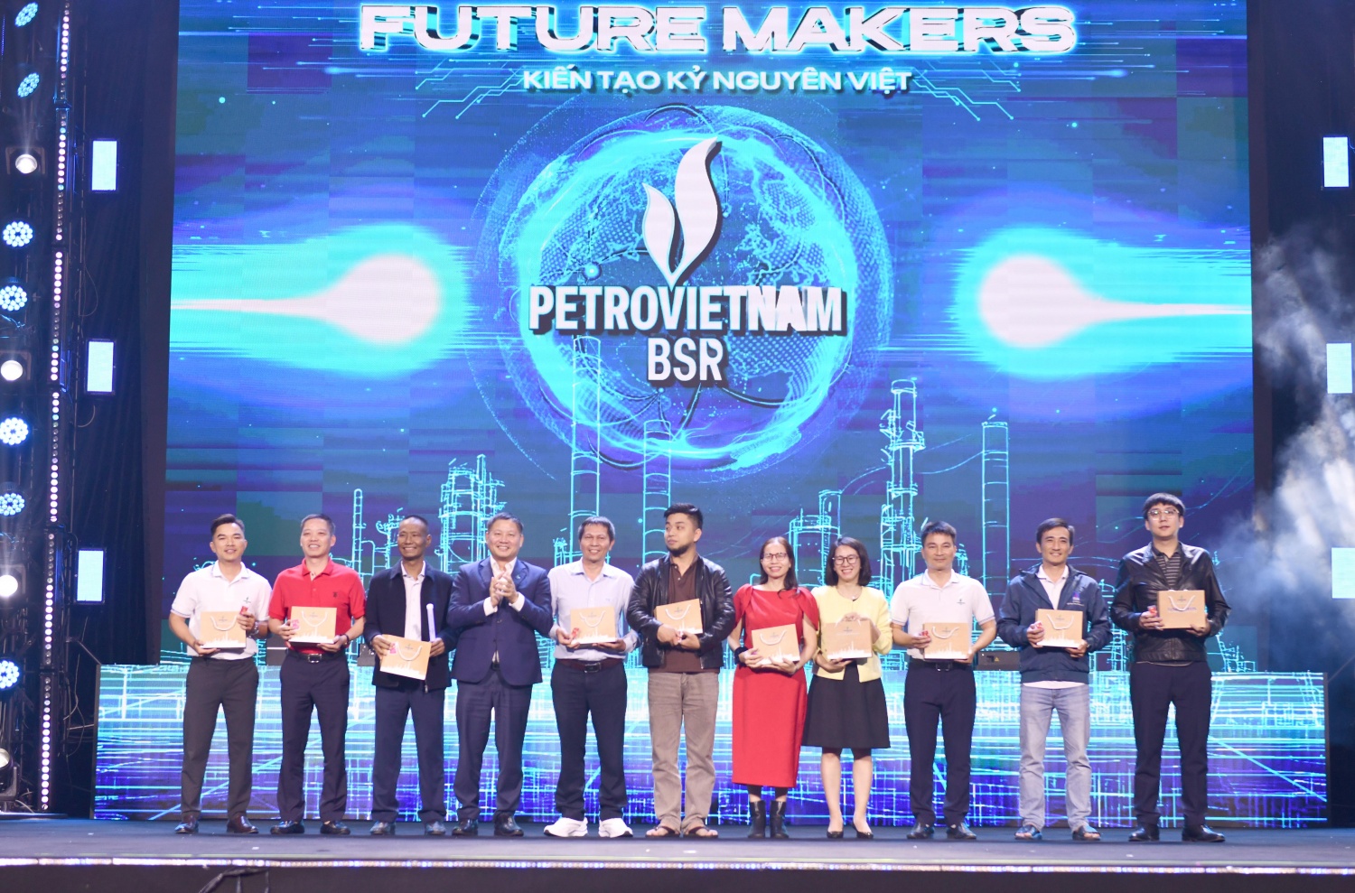 Người lao động hào hứng với BSR Concert 2026 “Future Makers - Kiến tạo kỷ nguyên Việt” Người lao động hào hứng với BSR Concert 2026 “Future Makers - Kiến tạo kỷ nguyên Việt”