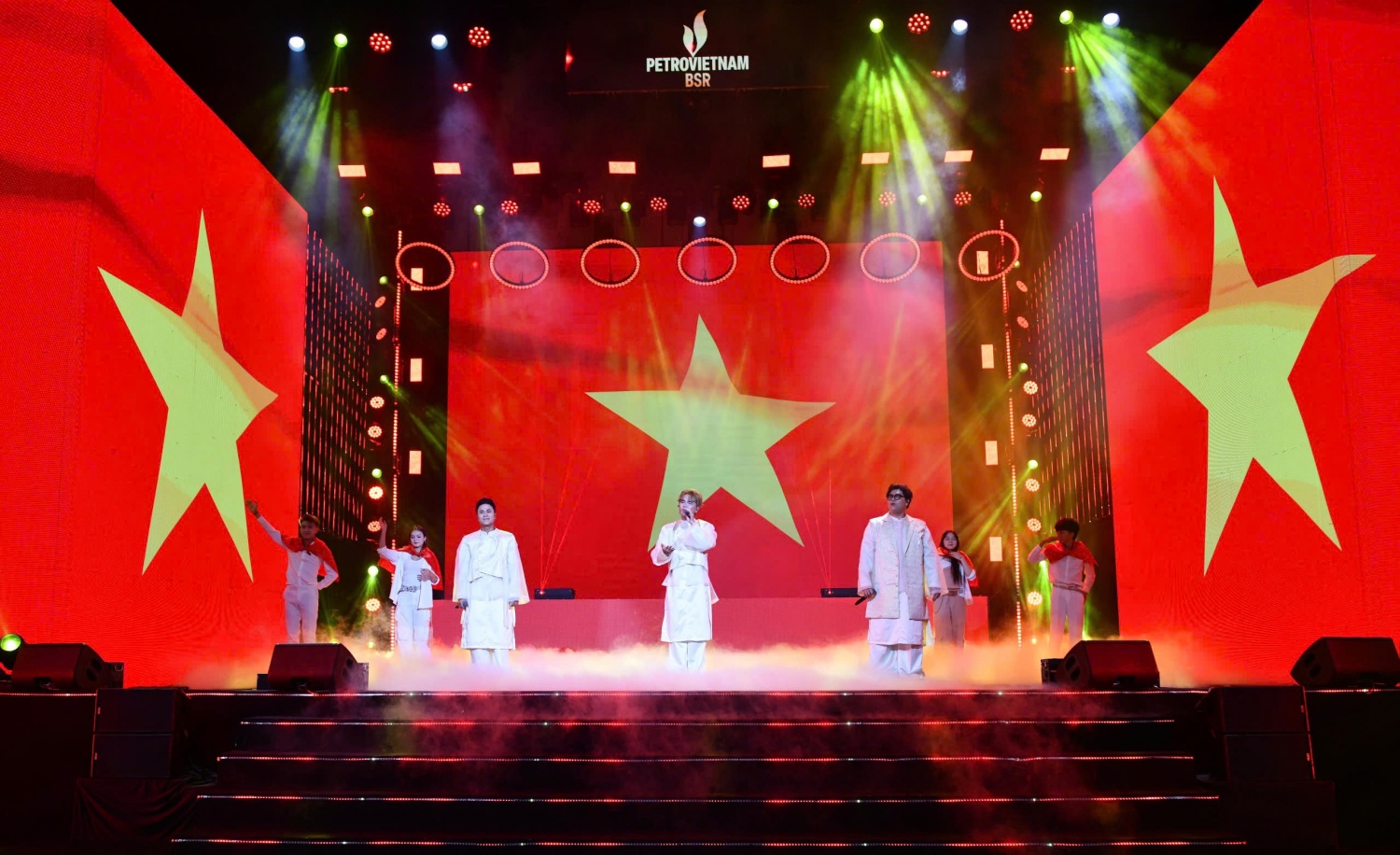 Người lao động hào hứng với BSR Concert 2026 “Future Makers - Kiến tạo kỷ nguyên Việt” Người lao động hào hứng với BSR Concert 2026 “Future Makers - Kiến tạo kỷ nguyên Việt”