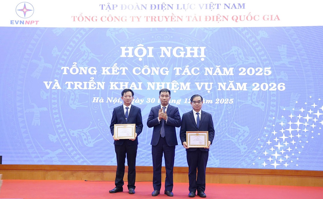 Đảng bộ Tổng công ty Truyền tải điện Quốc gia giữ vững niềm tin theo Đảng