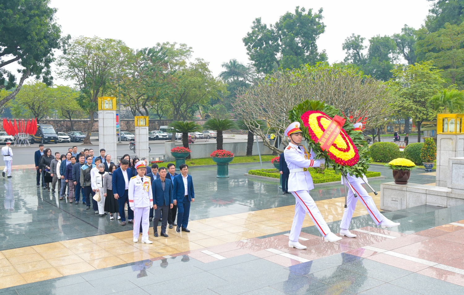 Chi bộ Văn phòng Đảng Đoàn và Chi bộ Kỹ thuật và An toàn sức khỏe môi trường dâng hương tưởng niệm các Anh hùng liệt sĩ tại Tượng đài Bắc Sơn Chi bộ Văn phòng Đảng Đoàn và Chi bộ Kỹ thuật và An toàn sức khỏe môi trường dâng hương tưởng niệm các Anh hùng liệt sĩ tại Tượng đài Bắc Sơn
